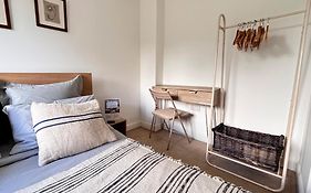Apsley Guest Rooms